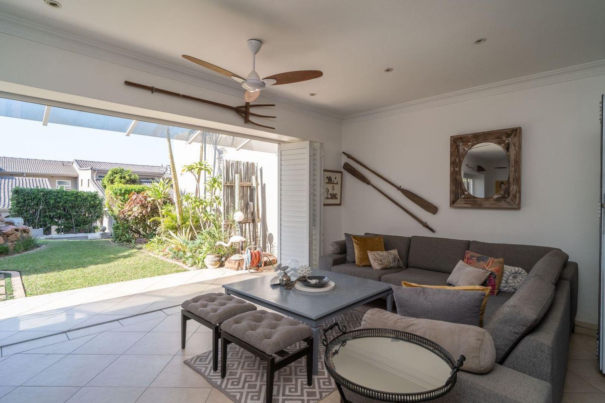 Exceptional Beachfront apartment, KwaZulu Natal - Photo 2