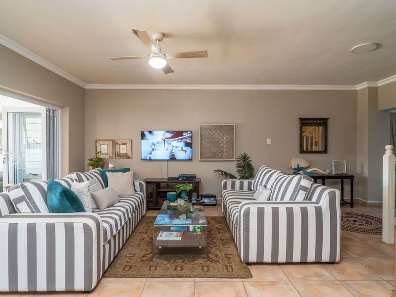 Exceptional Beachfront apartment, KwaZulu Natal - Photo 6