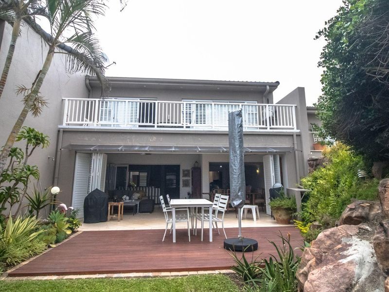 Exceptional Beachfront apartment, KwaZulu Natal - Photo 1
