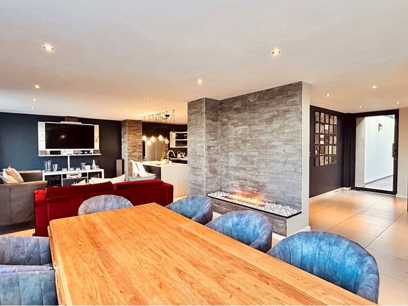 House For Sale in Waterkloof Ridge, Pretoria - Photo 4