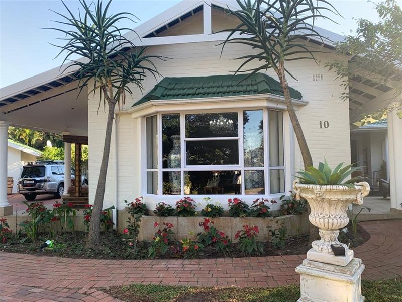 House For Sale in Mount Edgecombe Country Club Estate, Mount Edgecombe, KwaZulu Natal - Photo 2