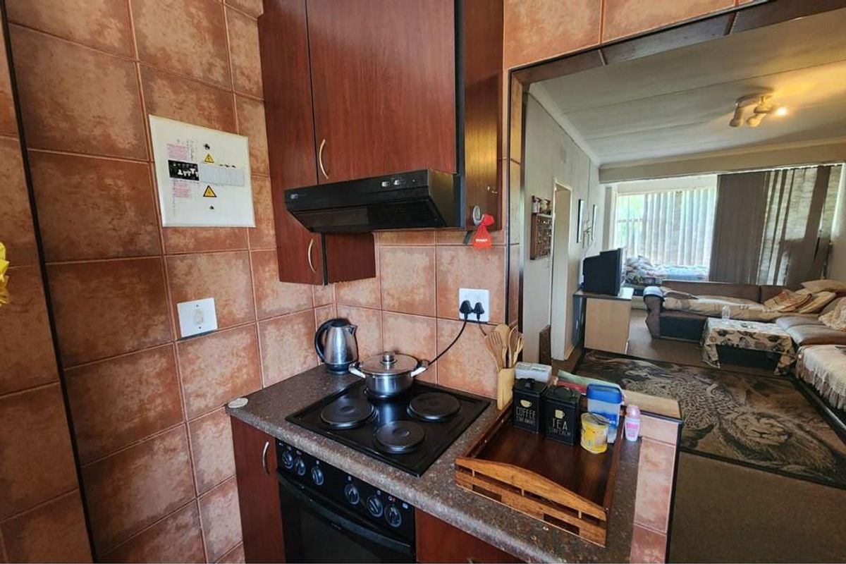 Apartment To Rent in Brakpan Central, Brakpan 1 May 2026 - Photo 4