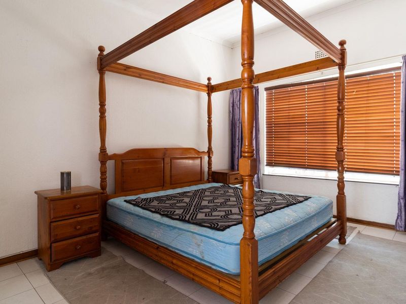 Spacious Home For Sale with an Income potential in Brackenhurst, Alberton - Photo 10