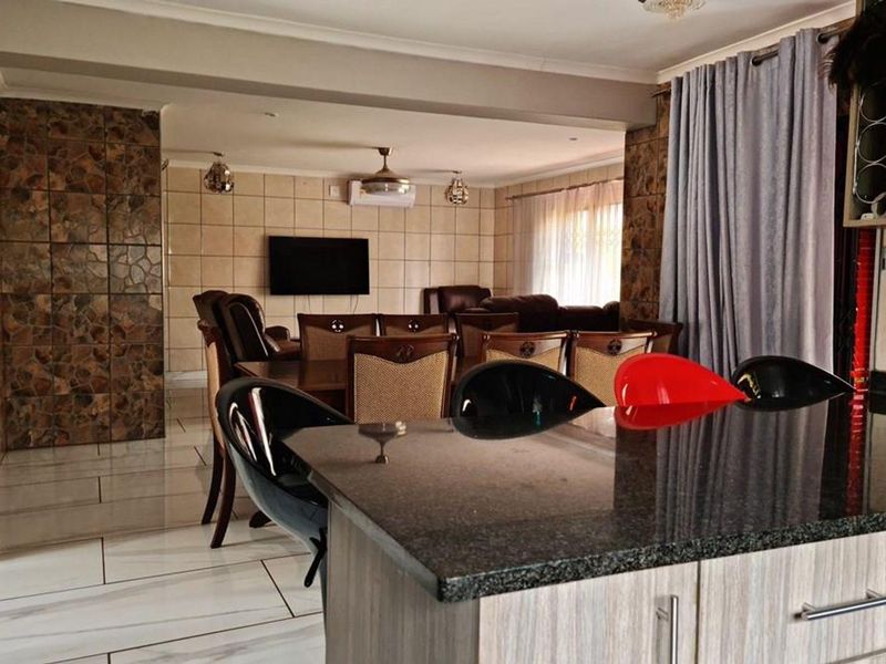 Townhouse For Sale in Aquapark, Tzaneen - Photo 6