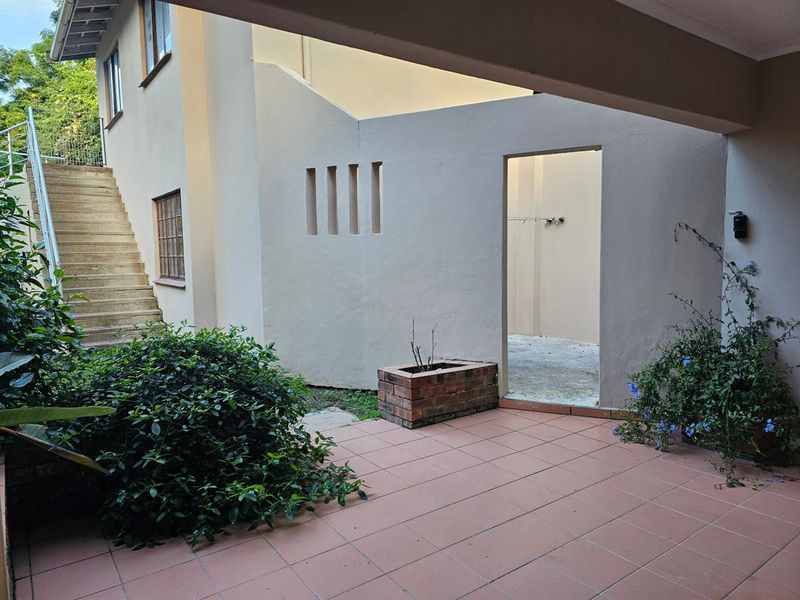 2 Bedroom Cottage To Rent in Malvern, KwaZulu Natal - Photo 3