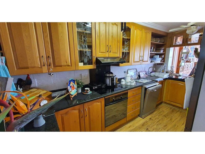 Apartment For Sale in Manaba Beach, Margate, KwaZulu Natal - Photo 10