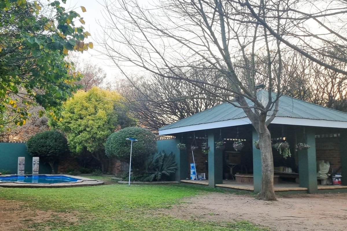 House For Sale in Norton Home Estate, Benoni - Photo 4