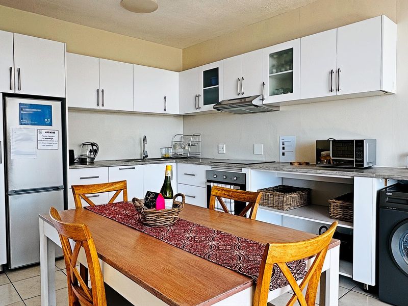 Apartment For Sale in Compensation Beach, Ballito, KwaZulu Natal - Photo 2