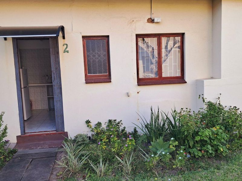 Apartment For Sale in Ramsgate, Margate, KwaZulu Natal - Photo 2