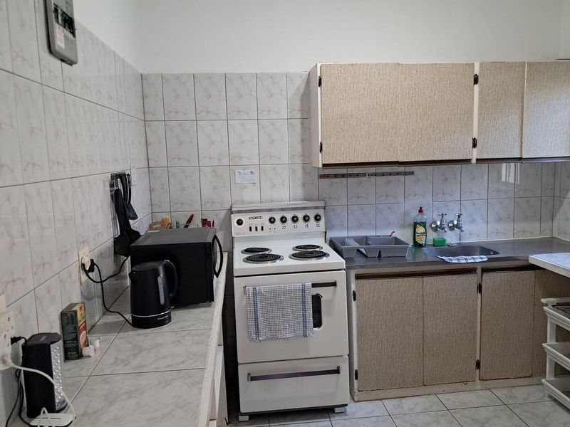 Apartment For Sale in Ramsgate, Margate, KwaZulu Natal - Photo 8