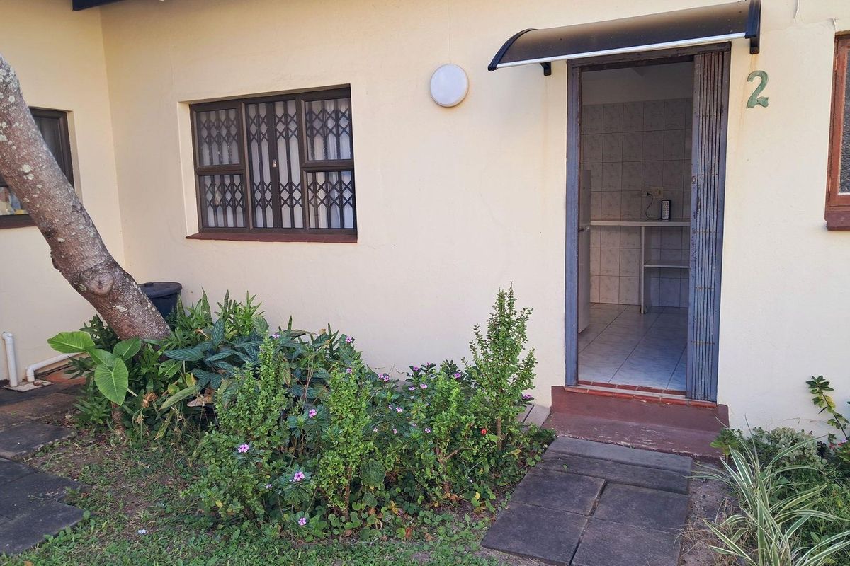 Apartment For Sale in Ramsgate, Margate, KwaZulu Natal - Photo 3