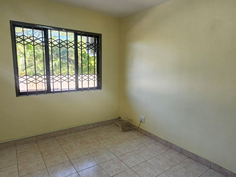Townhouse For Sale in Umgeni Park, Durban North, KwaZulu Natal - Photo 10