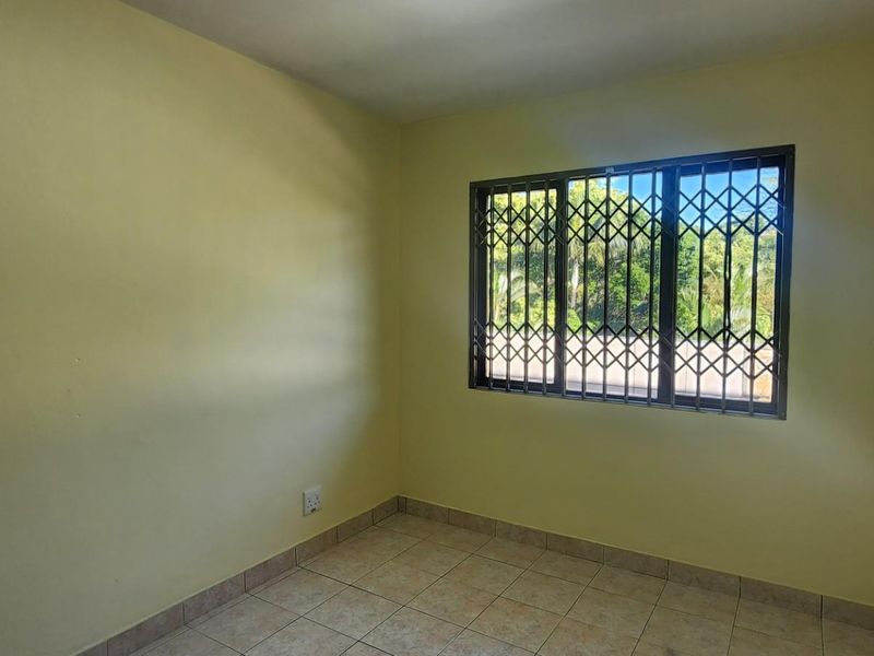 Townhouse For Sale in Umgeni Park, Durban North, KwaZulu Natal - Photo 8