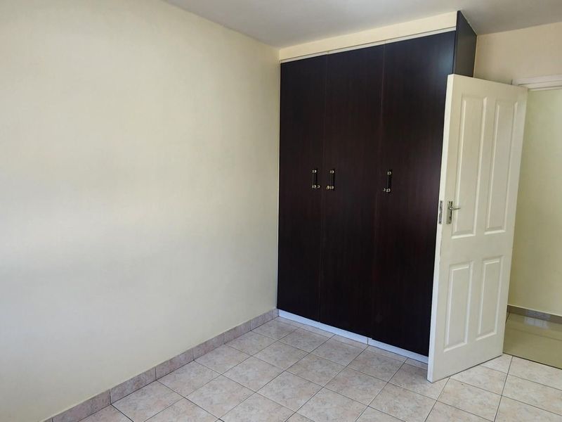 Townhouse For Sale in Umgeni Park, Durban North, KwaZulu Natal - Photo 6
