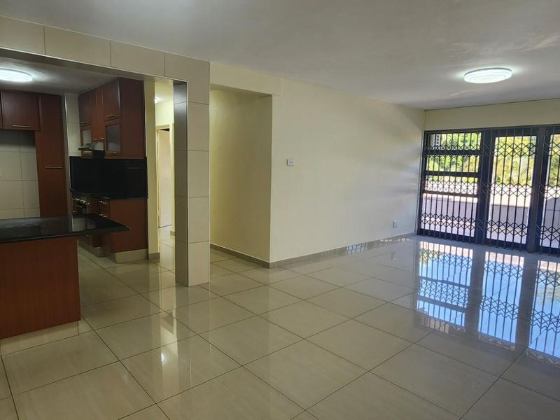 Townhouse For Sale in Umgeni Park, Durban North, KwaZulu Natal - Photo 4