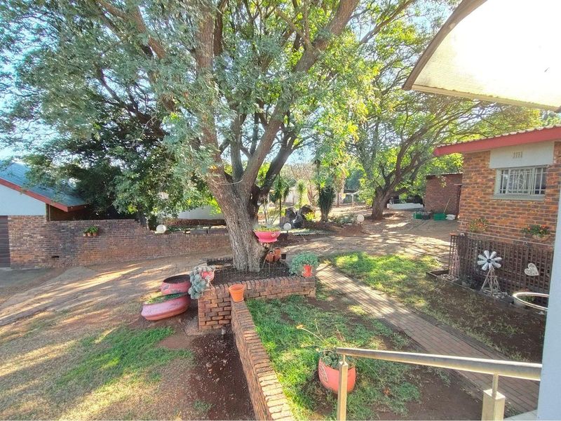 Farm For Sale in Hartbeespoort, North West - Photo 3