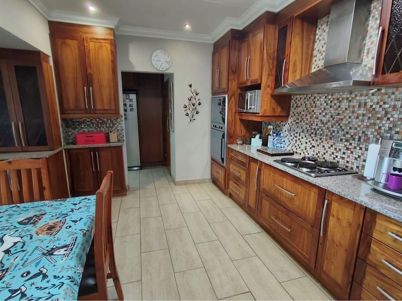 Farm For Sale in Hartbeespoort, North West - Photo 10