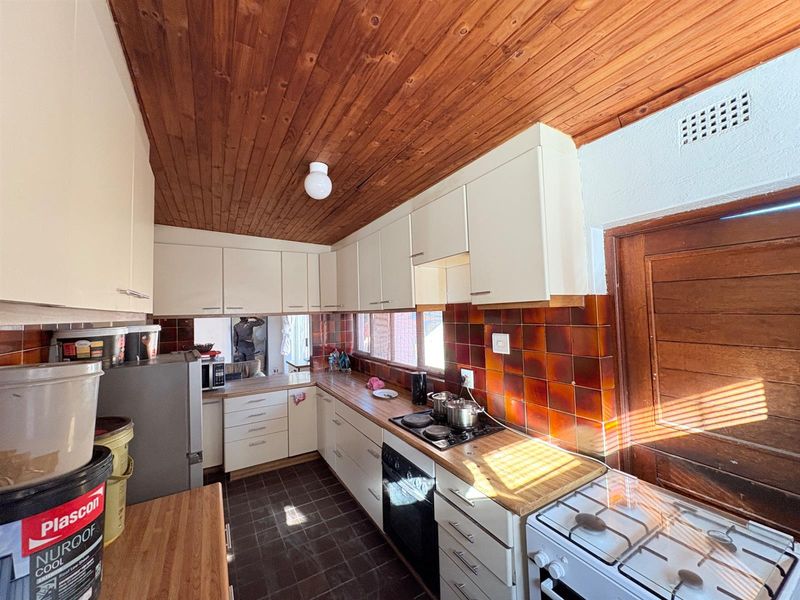 Rooms to Rent in House-Share in Brixton, Johannesburg - Photo 4