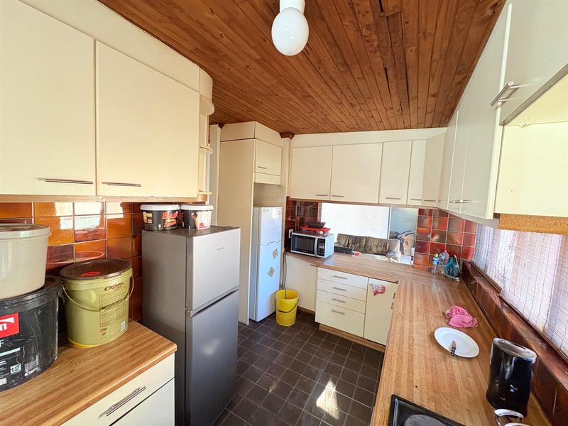 Rooms to Rent in House-Share in Brixton, Johannesburg - Photo 5