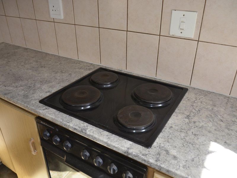 House For Sale in Deneysville - Photo 3