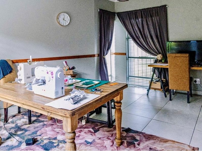 House For Sale in Sasolburg Ext 4, Sasolburg - Photo 9