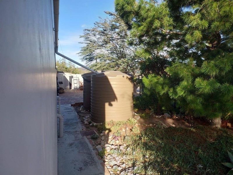 House For Sale in Ladismith - Photo 4