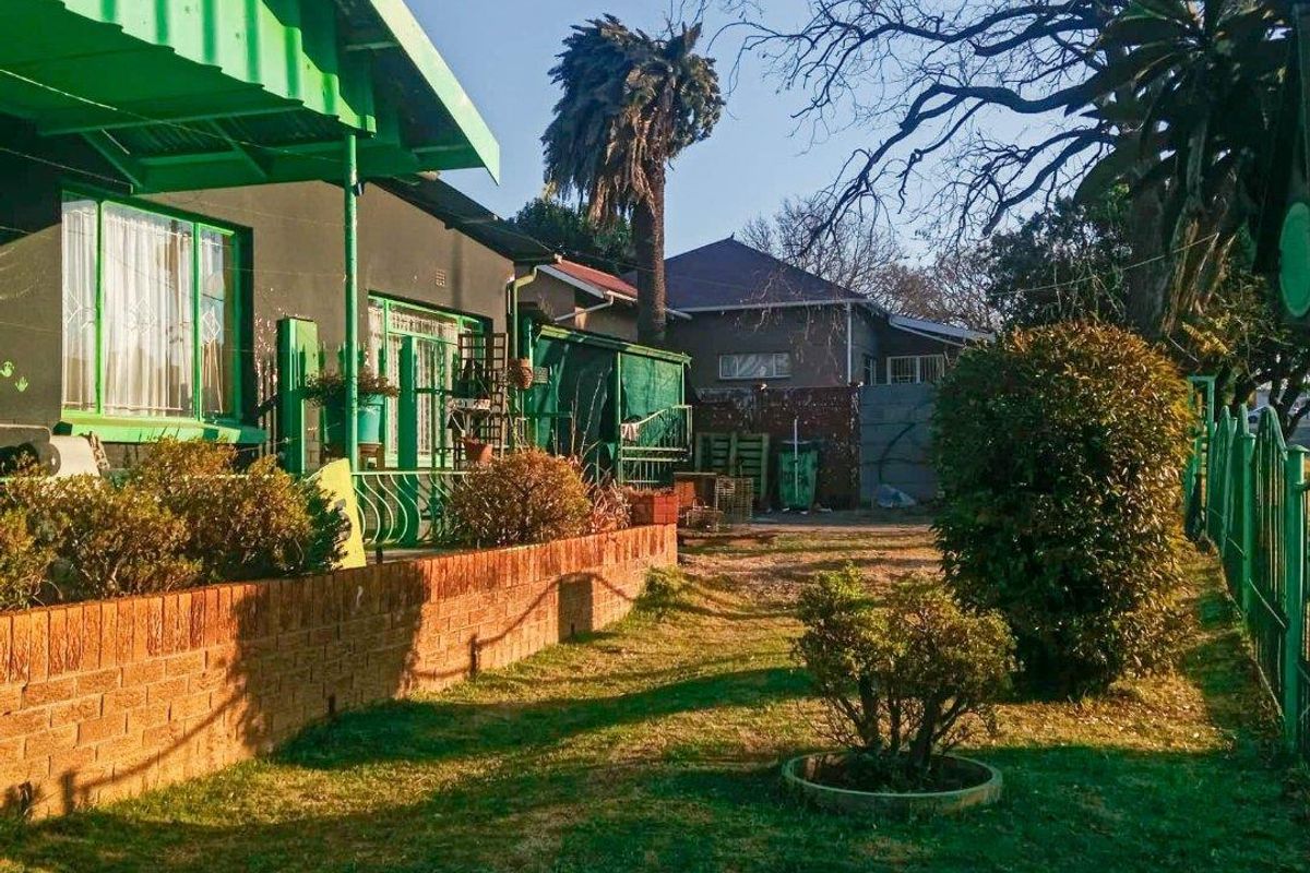 House For Sale in Brakpan Central, Brakpan - Photo 2