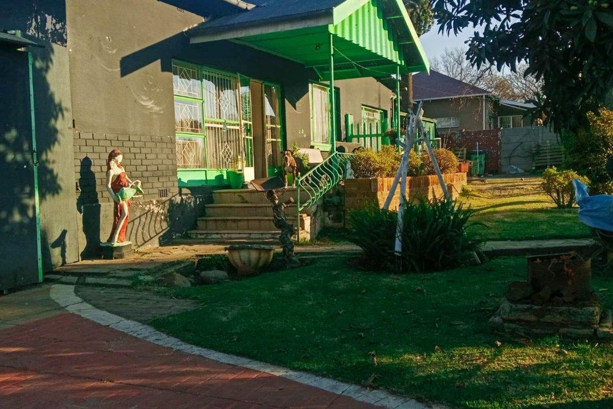 House For Sale in Brakpan Central, Brakpan - Photo 3