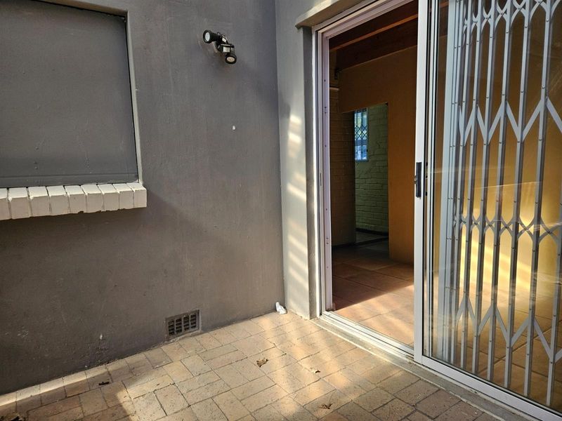 Granny Flat To Rent in Vredelust, Boston, Bellville - Photo 2