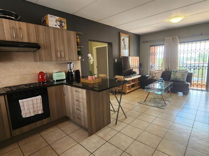 Spacious 2-Bed, 2-Bath Apartment in Randpark Ridg - Photo 6