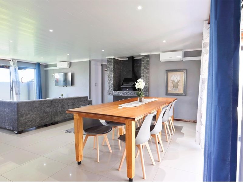 Beautiful Home with Countryside Views, West Coast Living. - Photo 7