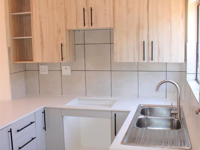 House For Sale in Amanda Hills, Akasia - Photo 10