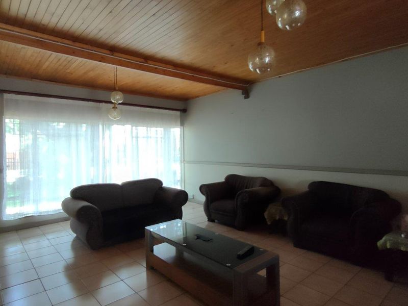 House For Sale in Dorandia, Pretoria - Photo 2