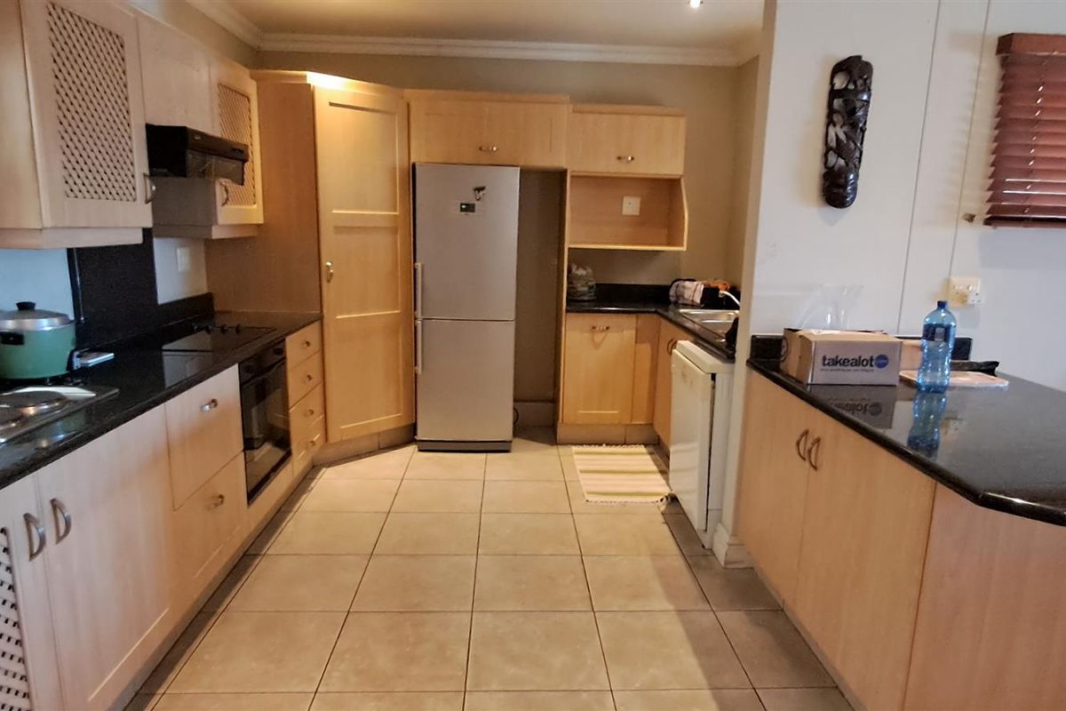 Apartment For Sale in La Palma Terraces, La Lucia Ridge, KwaZulu Natal - Photo 3