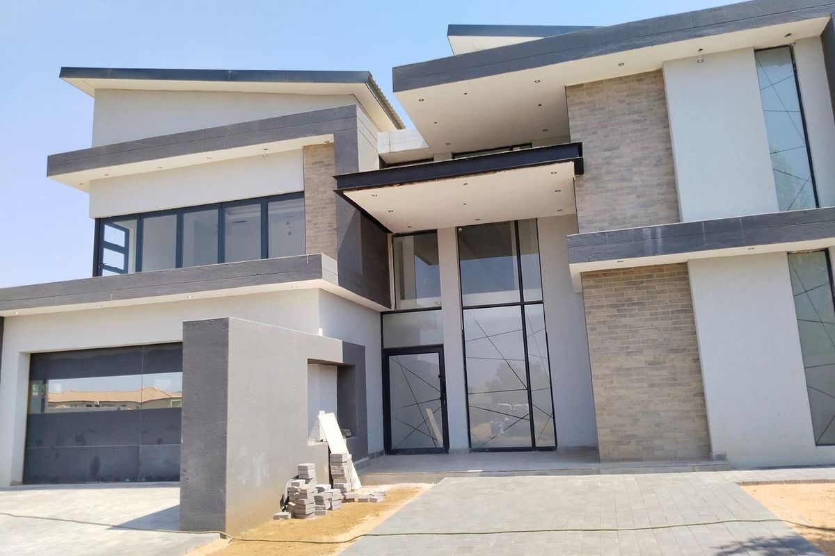 House For Sale in Gateway Manor, Hartbeespoort, North West - Photo 2