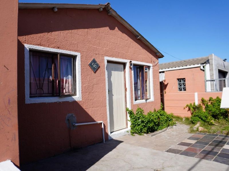 House For Sale in Roosendal, Delft - Photo 2
