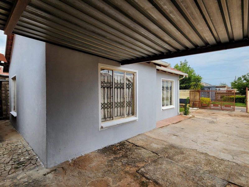 House For Sale in Gem Valley, Pretoria - Photo 4