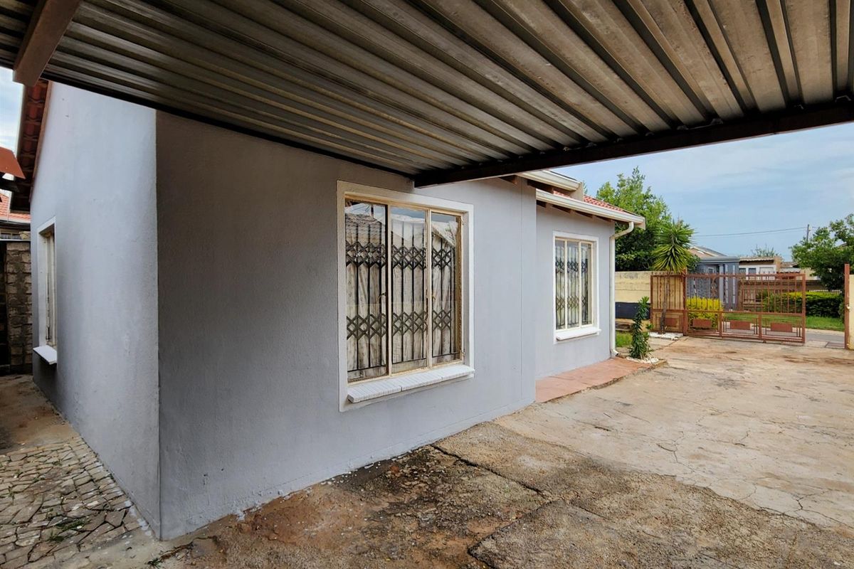 House For Sale in Gem Valley, Pretoria - Photo 4