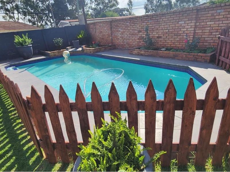 Strubenvale house for Sale - Photo 2