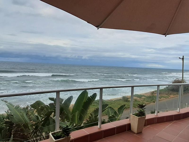 Beach Front Apartment For Sale in Umdloti Beach, Umdloti, KwaZulu Natal - Photo 1