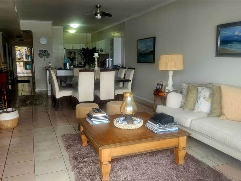 Beach Front Apartment For Sale in Umdloti Beach, Umdloti, KwaZulu Natal - Photo 7