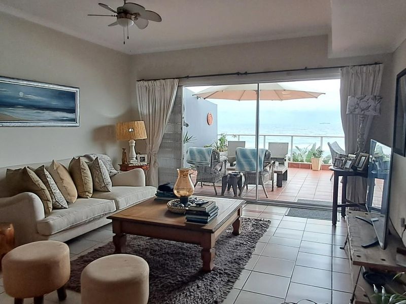 Beach Front Apartment For Sale in Umdloti Beach, Umdloti, KwaZulu Natal - Photo 2