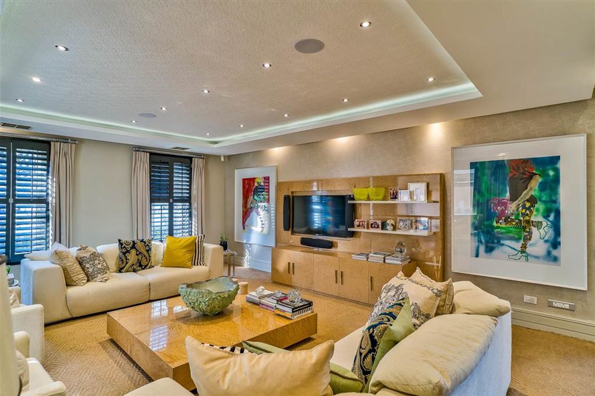 Magnificent House For Sale in Umhlanga, KwaZulu Natal - Photo 5