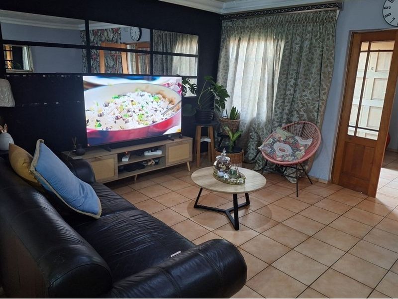 Secure, Stylish Gem with Perks Awaiting New Family - Photo 8