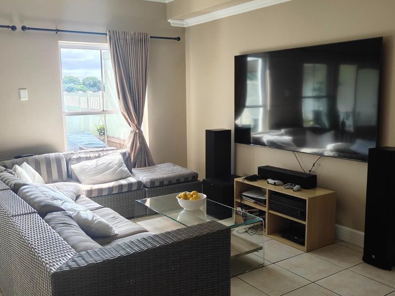 Duplex For Sale in mount edgecombe  KwaZulu Natal - Photo 10