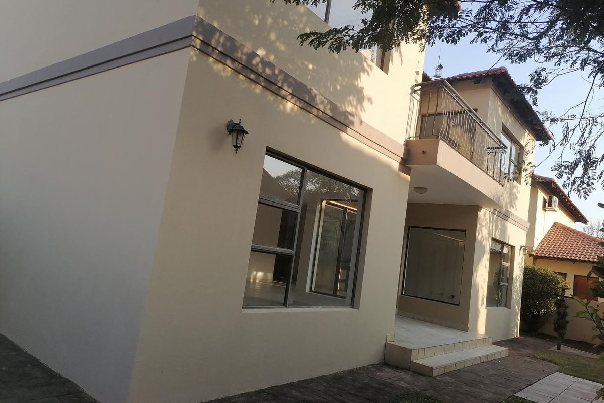 House To Rent in North Riding, Randburg - Photo 5