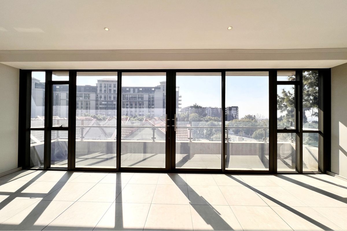 Charming 2 bedroom Unit for sale at the Masingita towers - Photo 3