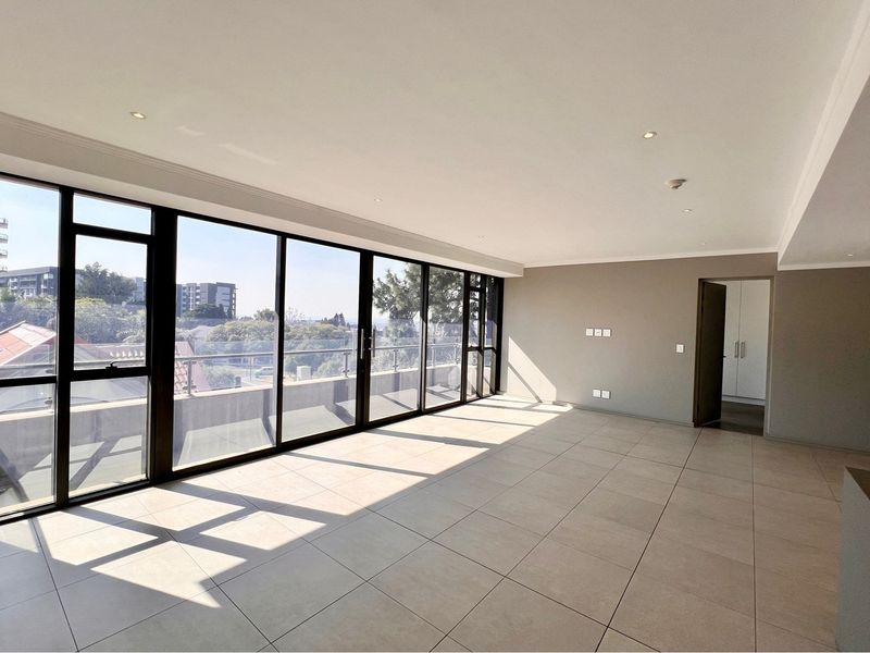 Charming 2 bedroom Unit for sale at the Masingita towers - Photo 9