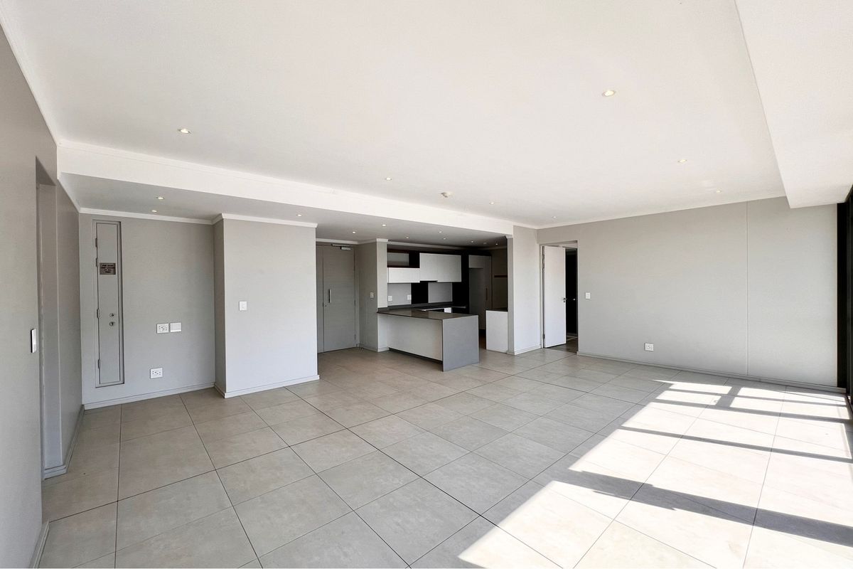 Charming 2 bedroom Unit for sale at the Masingita towers - Photo 2