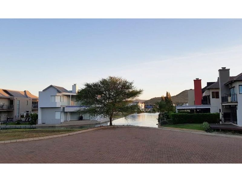 Blend of convenience and nature for those seeking a waterfront lifestyle! - Photo 8